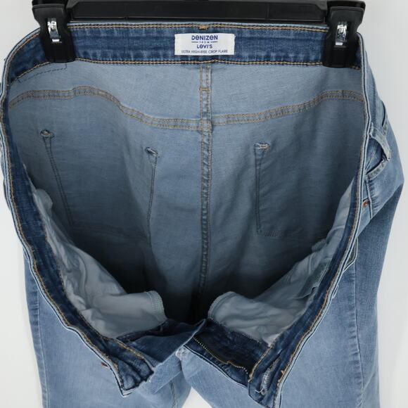 Levis Denizen Jeans Plus Size 18 34W Blue Denim Ultra High Rise Crop Flare - Picture 12 of 13